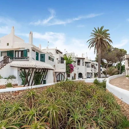 شقة Holiday In Vell With Sea View